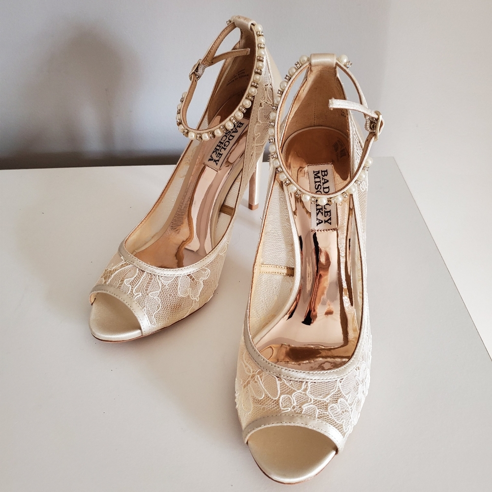 Badgley Mischka Lesley heels NIB - Picture 3 of 6